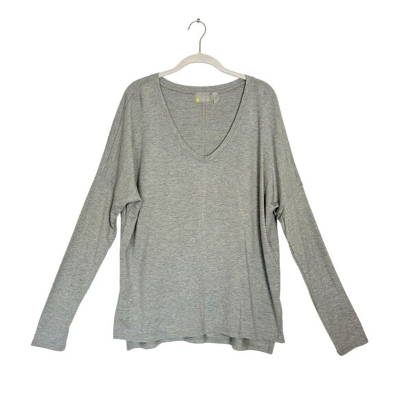 Zella Women's V Neck Long Sleeve Oversize Top in Gray - Sz M - Picture 1 of 6